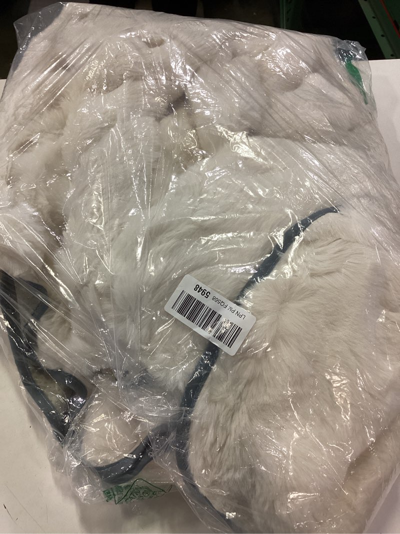 Condition photo showing New/Like New for Dogs/Cats Bed Mats, Dog Pad Washable Removable Couch Cover with Anti-Slip Back, Plush Long Fur Mat, Perfect for Small, Medium and Large Dogs.(White-Bubble, 68"x82") 68"x82" White-bubble