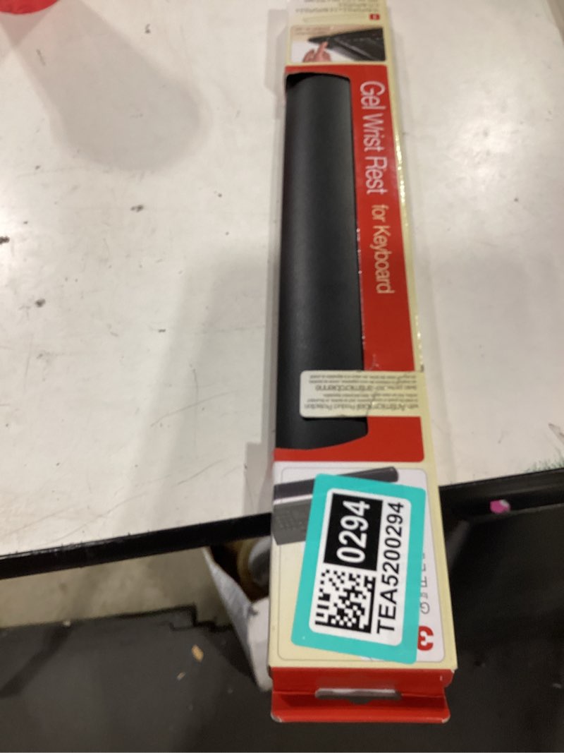 Condition photo showing New/Like New for 3m keyboard wrist rest, gel, black leatherette, wired, kp200le