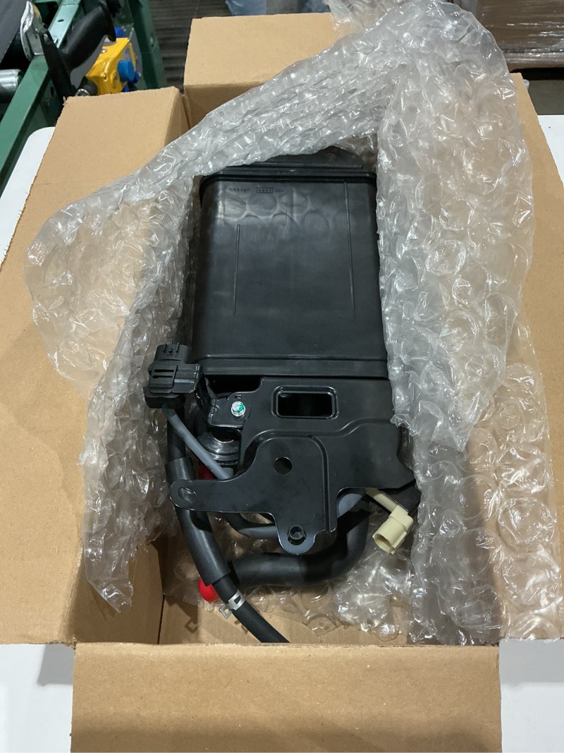 Condition photo showing Good Condition for vapor canister 911-630 compatible with toyota camry 2000-2003 avalon 2000-2004 solara 2000-2002 evap charcoal canister/fuel vapor storage c-anister