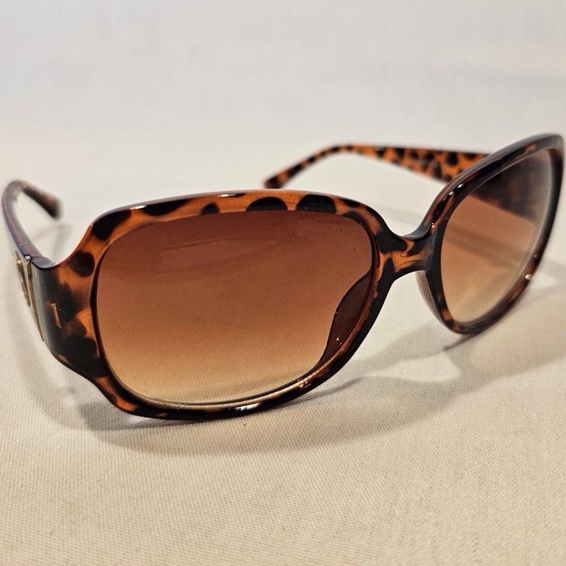 Miyya Womens Sunglasses