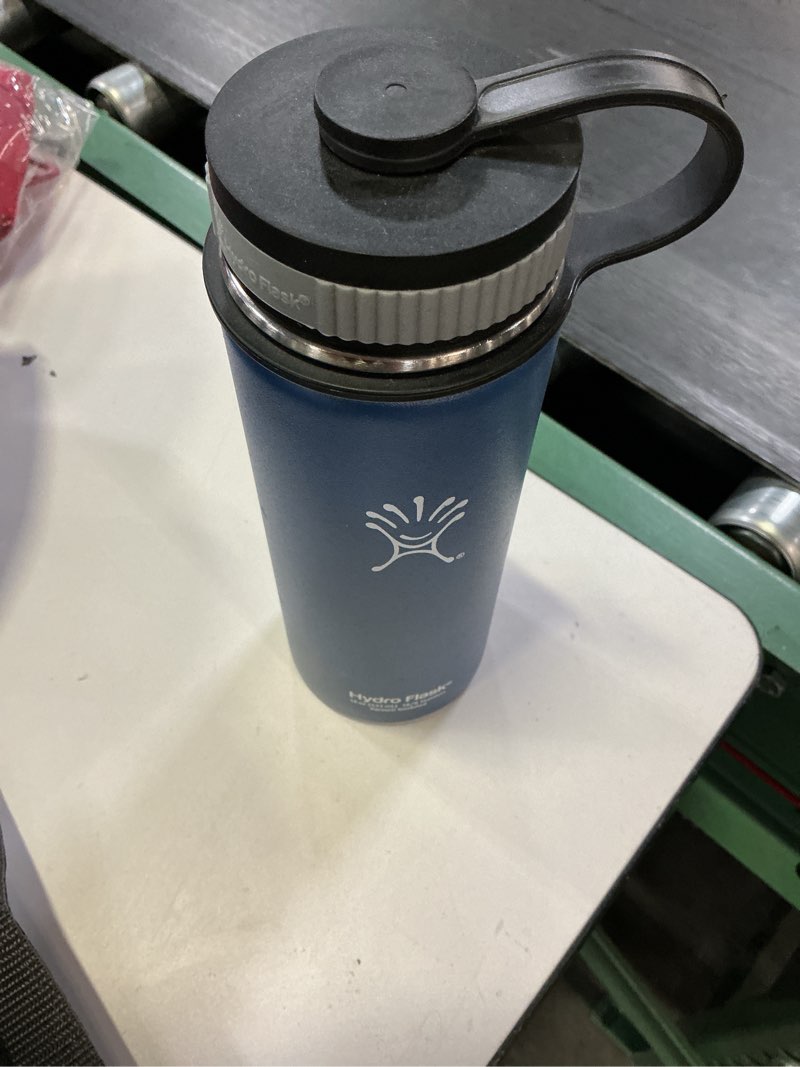 Condition photo showing New/Like New for hydro flask insulated stainless steel water bottle, wide mouth, 18-ounce, everest blue