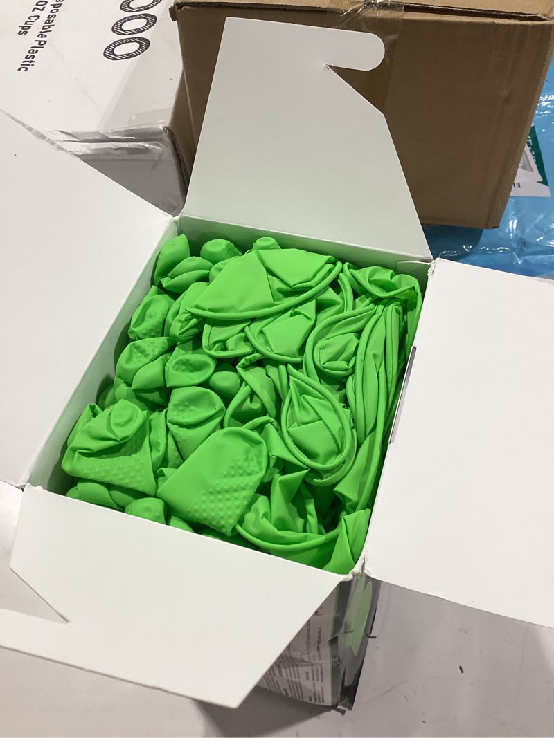 Condition photo showing New/Like New for titanflex heavy duty industrial nitrile gloves with raised diamond texture, 8-mil, latex free (green/dark green/yellow) 02 green (100ct) medium