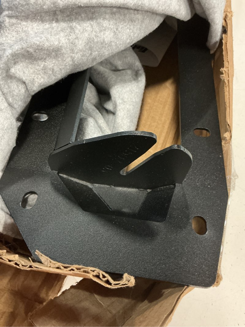 Condition photo showing Good Condition for Fab Fours 18-C Wrangler Jl Vicowl-20In Light Bar Insert