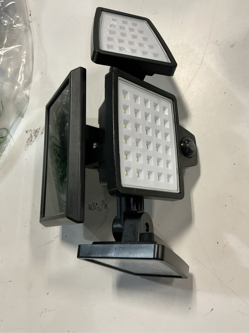 Condition photo showing Good Condition for Insert Toolless Products Toolless 1,000-Lumen Gutter-Mount Solar Security Light, Black