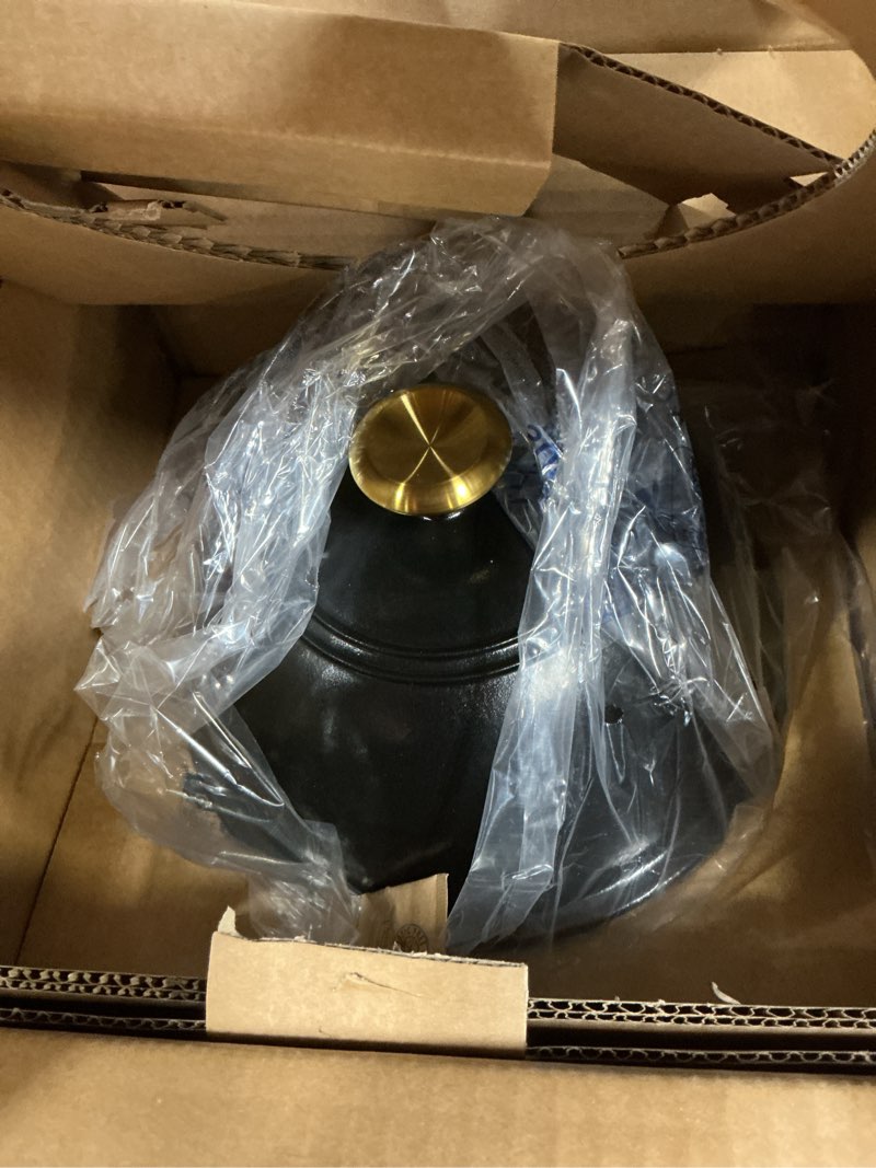 Condition photo showing Good Condition for tramontina 9.5  enamel cast iron bread oven  matte black