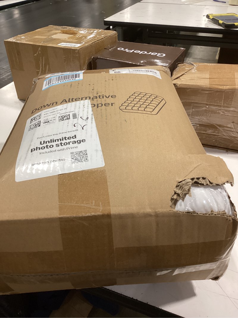 Condition photo showing New/Like New for elemuse queen mattress topper for back pain, extra thick mattress pad cover, plush soft pillowtop with elastic deep pocket, overfilled down alternative filling white queen