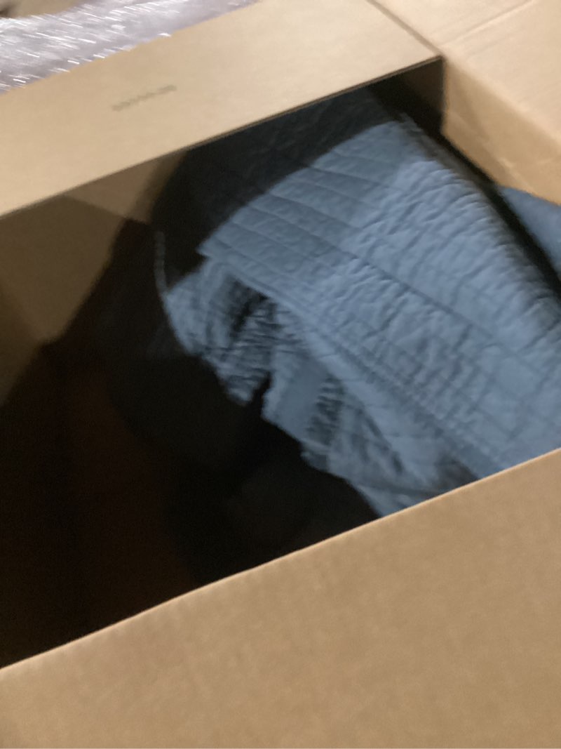 Condition photo showing Good Condition for evergracehome cotton sateen quilt set queen size, pre-washed cotton channel stitch coverlet bedspread, 3 pieces lightweight soft bedding sets for all season, with 2 pillow shams, sonoma blue sonoma blue full/queen (92" x 96")