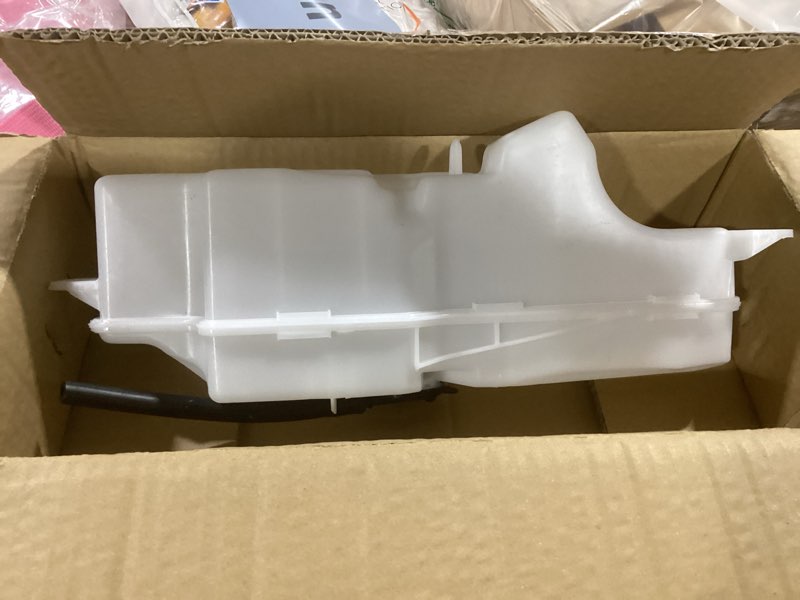 Condition photo showing Good Condition for 164700V020 Engine Coolant Expansion Reservoir Tank with Cap Compatible with Toyota Avalon 2013-2018, Camry 2012-2017, Lexus ES350 2016-2018 Radiator Reservoir Tank Replaces TO3014135 164700-V020