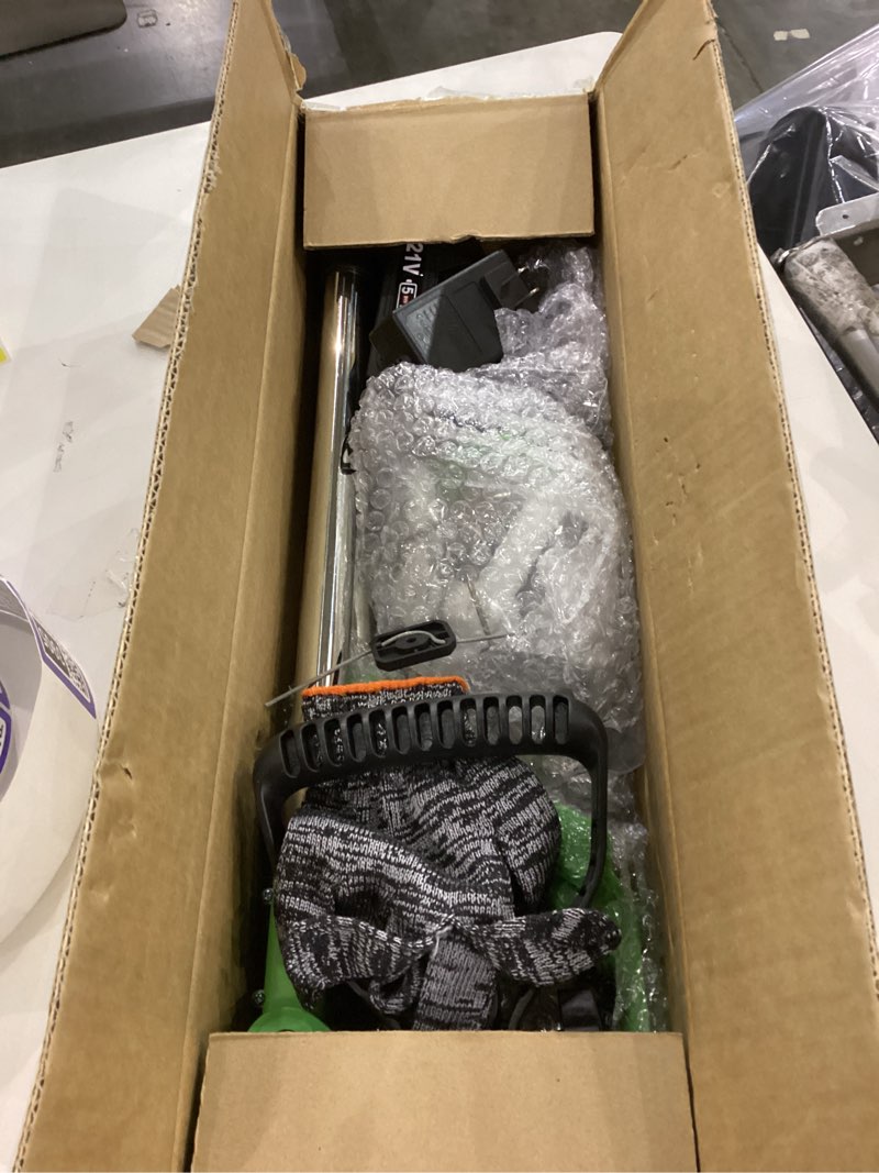 Cordless weed wacker