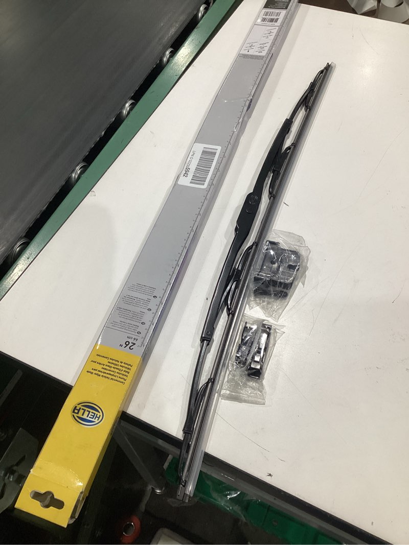 Condition photo showing Good Condition for hella 9xw191398281 heavy duty wiper blade, 26/“single, 1 pack