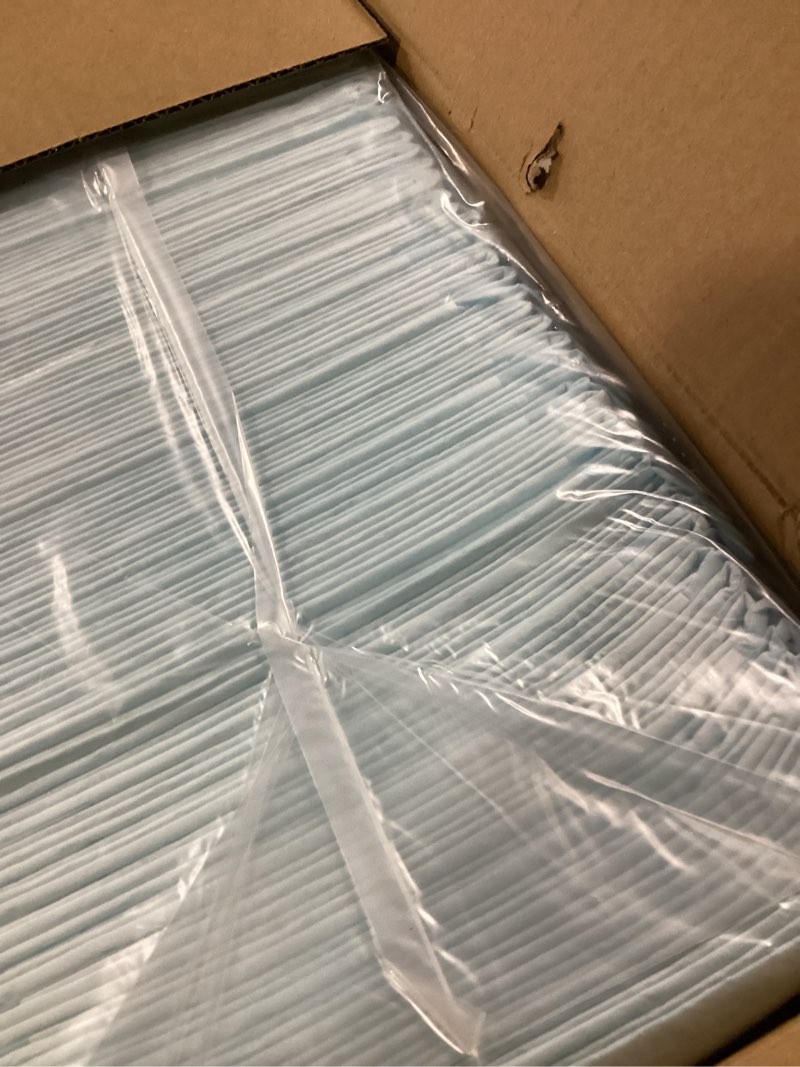 Condition photo showing Good Condition for Amazon Basics Dog and Puppy Pee Pads, 5-Layer Leak-Proof Super Absorbent, Quick-Dry Surface, Potty Training, Regular (22x22"), 100 Count, Blue & White Regular (100 Count)