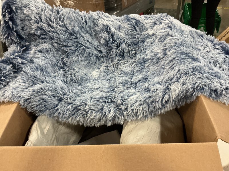 Condition photo showing Good Condition for Bedfolks Plush Dog Crate Bed, Washable Cover, Faux Fur, Large, 35"x23", Dark Blue Large(35x23'') Dark Blue