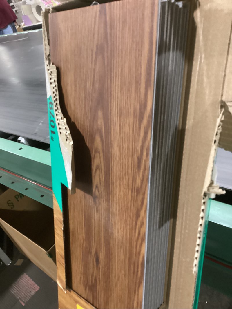 STAINMASTER PetProtect Honeycomb 20-mil x 7-in W x 48-in L Waterproof Luxury Vinyl Plank Floorin