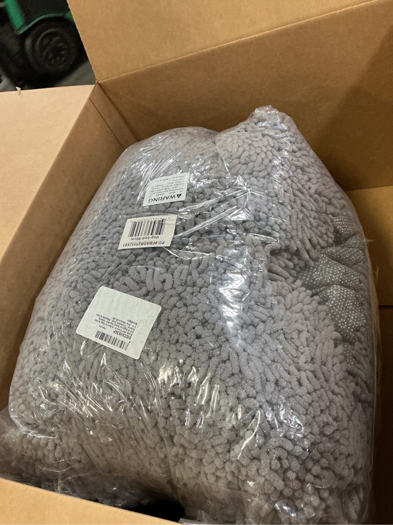 Condition photo showing Good Condition for Muddy Mat®Cloud K-9 Bed for Dogs & Cats, Soft & Relaxing Round Dog Bed, Chenille Material, Removable Cover, Washable & Dryer Safe–Grey Medium(35'x35') Medium (35''X35'') Grey