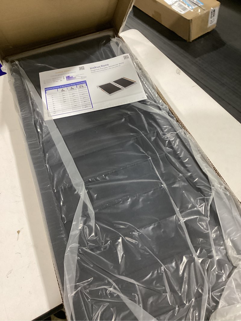 Condition photo showing Good Condition for Black Aluminum Ramp 3FT, With Non-Slip Surface Wheelchair Ramp, Folding Portable Wheelchair Ramps for Home Steps,Scooter Ramp for Car, Stairs, Doorways, Curbs, 800 LBS Weight Capacity, 28.3" W x 36''L Metal 3FT(Using height 3-9'')
