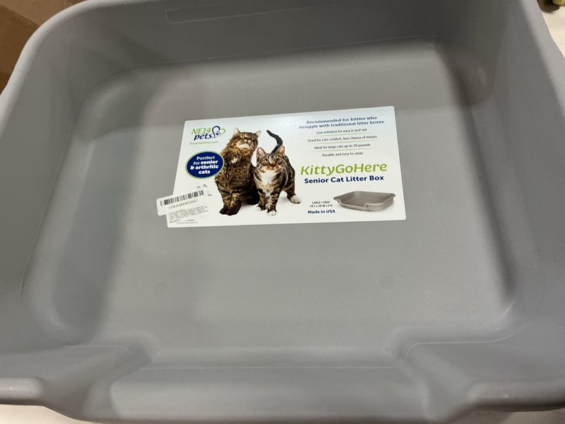 Condition photo showing Good Condition for kittygohere 2.0 easy-entry cat litter box – large open-top low entrance litter pan with higher sides & two entrances – ideal for senior & arthritic cats – made in usa (grey) misty gray large