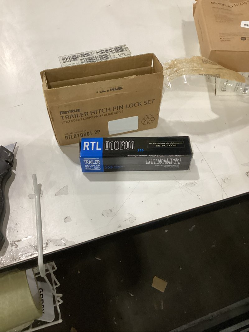 Condition photo showing New/Like New for RETRUE Trailer Tongue Coupler Lock, Dia 1/4 Inch, 3-1/2 Inch Span Trailer Hitch Lock for Latch-Type Coupler, Tow Boat RV Truck Car's (2 Pack, Black)