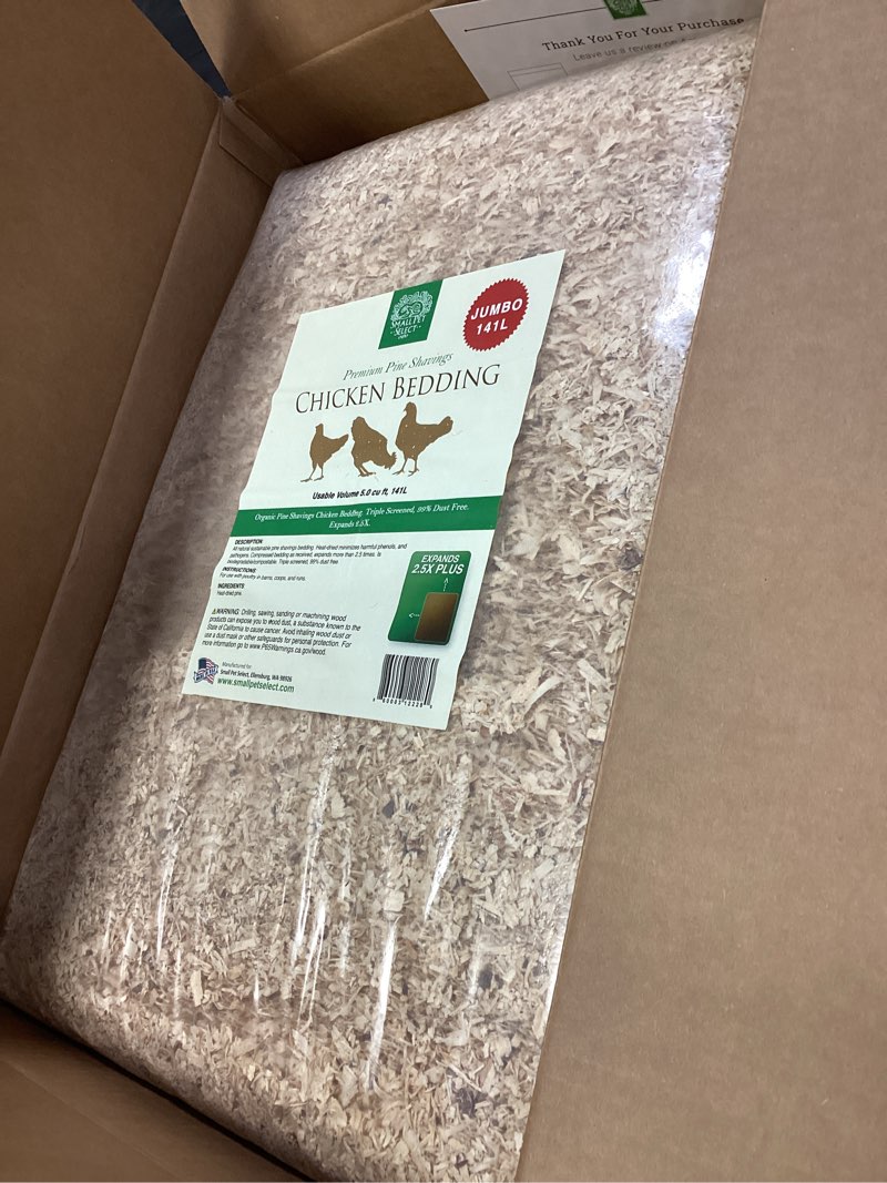 Condition photo showing New/Like New for Small Pet Select Pine Shavings Chicken Bedding, Chicken Coop Bedding, Wood Shavings, Great for Hen Nesting Boxes and Chick Brooders, 141L