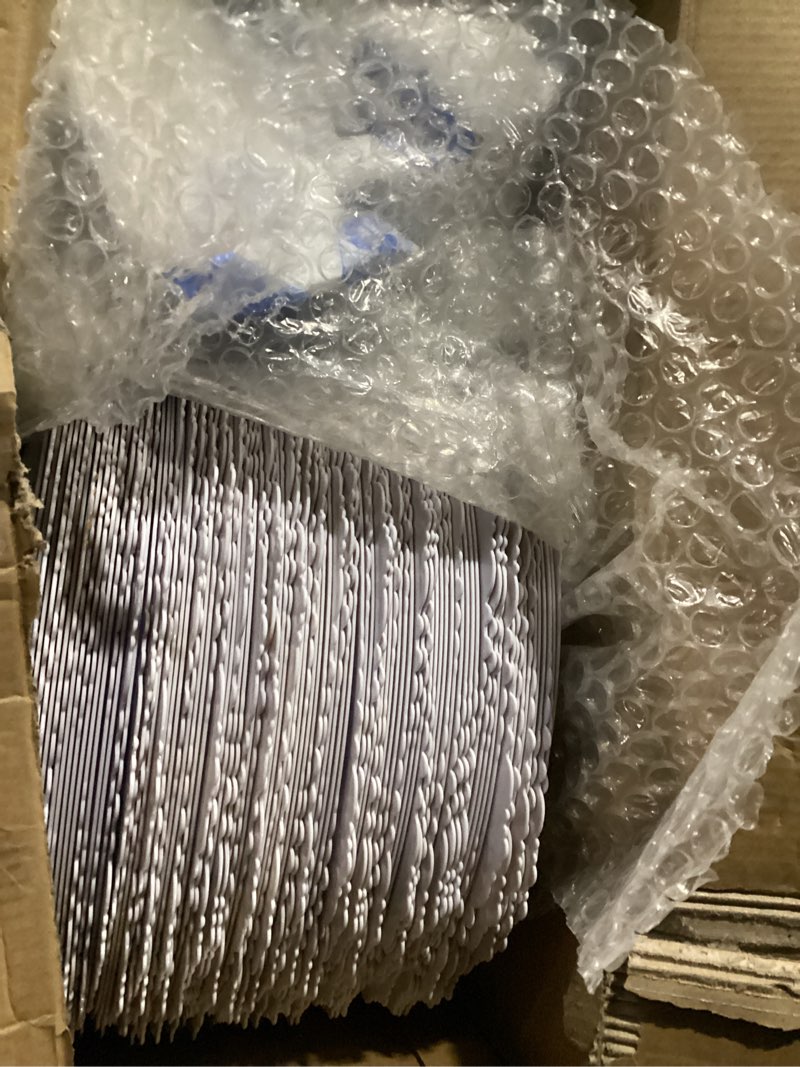 Condition photo showing Good Condition for Joyido 200PCS White and Gold Plates - Gold Plastic Plates - Fancy Disposable Plate - Gorgeous Dinner & Dessert Plate for 100 Guests for Wedding & Party