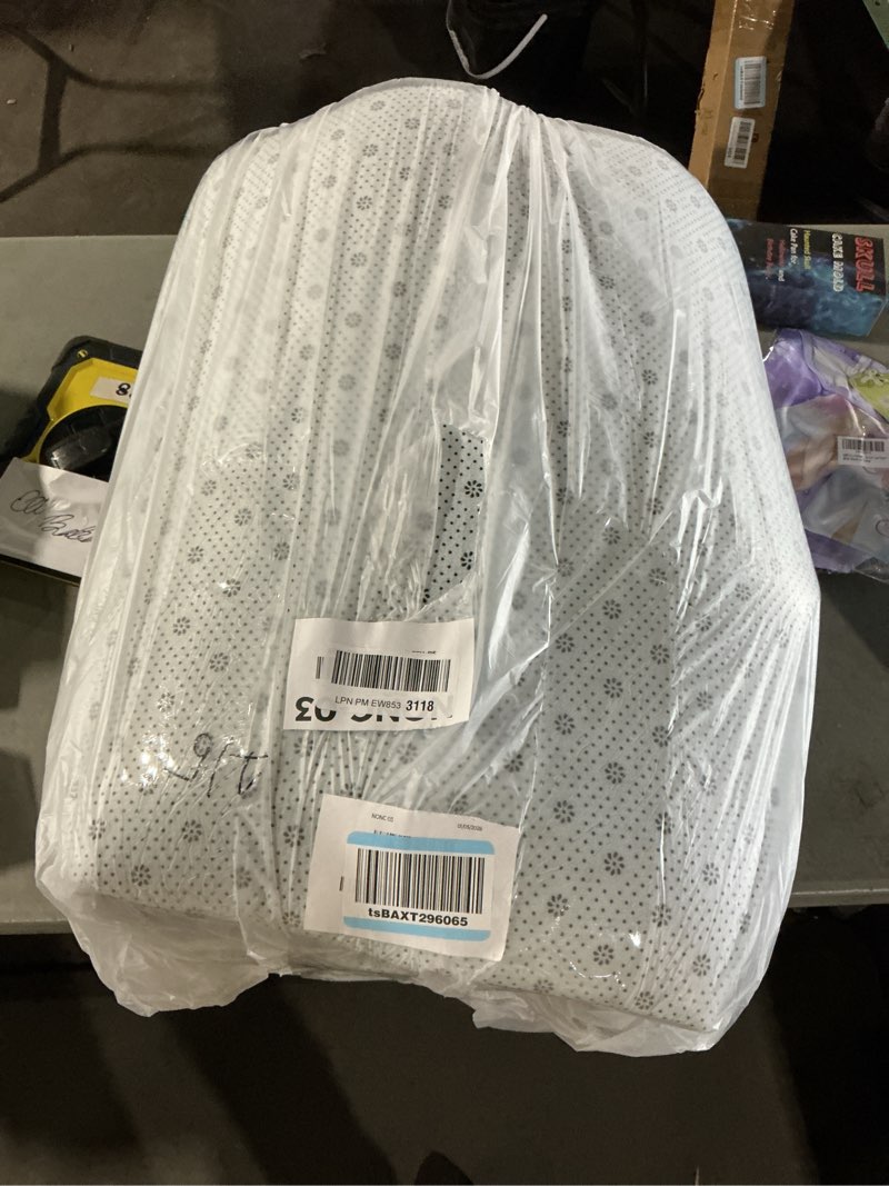 Condition photo showing Good Condition for Sour Lemon 8x10 Area Rugs for Bedroom, Living Room Fluffy Rug, Large Area Rug Shag Shaggy Carpet Soft Plush Furry Bedside Rugs, Machine Washable Area Rugs for Kids Girls Boys Home Decor Anti Slip Black White Grey 8' x 10' (Rectangular)