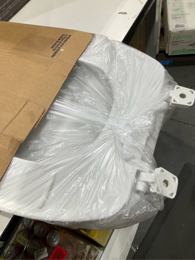 Condition photo showing Good Condition for Bemis 170 Durable Plastic Toilet Seat, Elongated, White