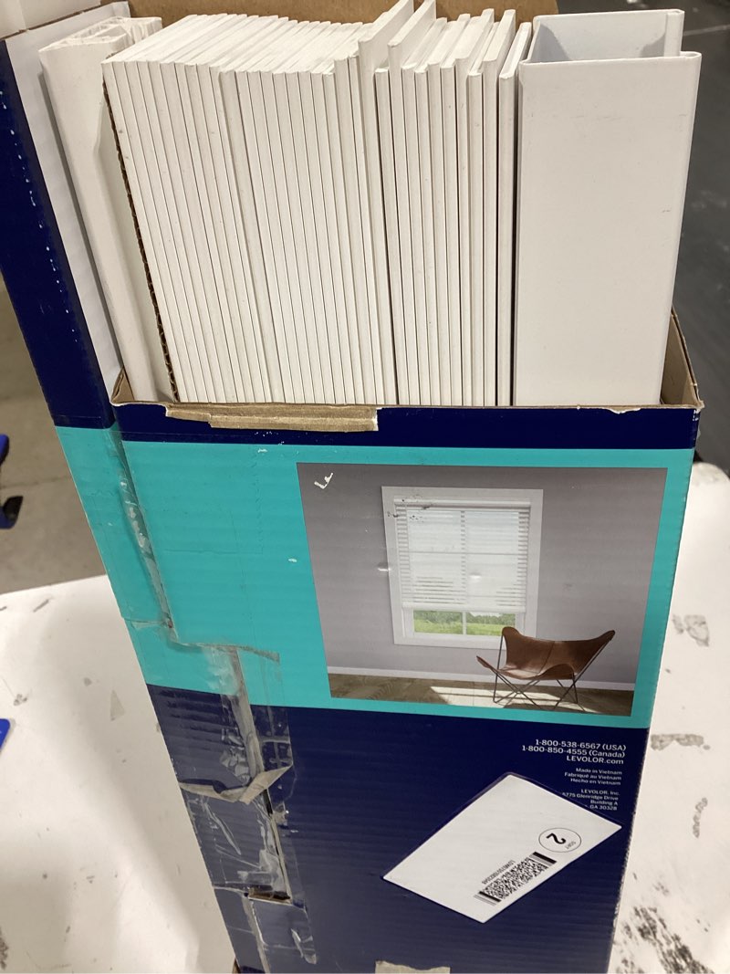Condition photo showing Good Condition for levolor trim+go 2.5-in slat width 23-in x 72-in cordless white faux wood room darkening horizontal blinds