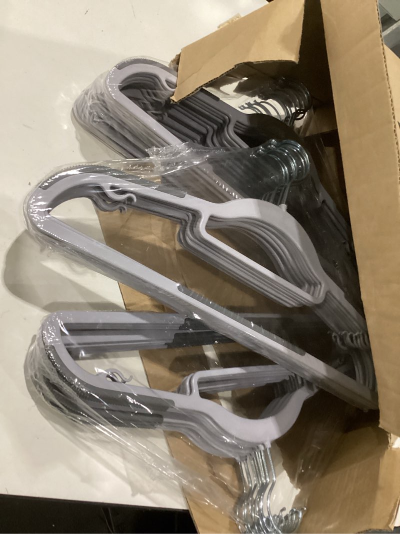 https://lotting-media.assets.bidfta.com/lotting_85258434-6049-4aa1-9afe-dca13be12f01