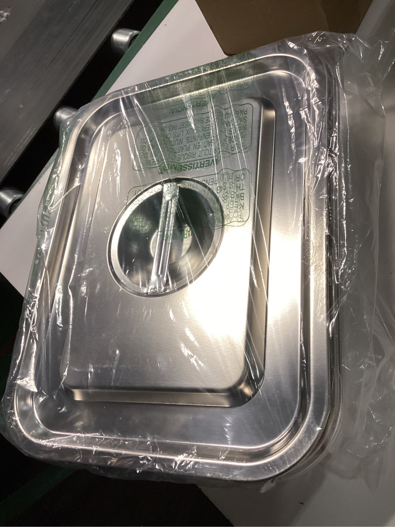 Condition photo showing New/Like New for Funnymoom 2 Sets Deep Lasagna Baking Pan with Lid, 11 x 14.2 x 3 Inch 5.3 Qt Large Stainless Steel N