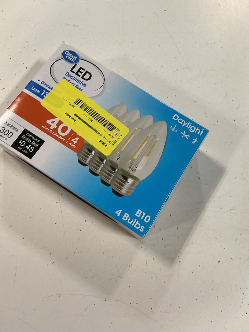 Condition photo showing New/Like New for great value led light bulb  4w (40w equivalent) b10 deco e26 medium base  dimmable  daylight  4-pack