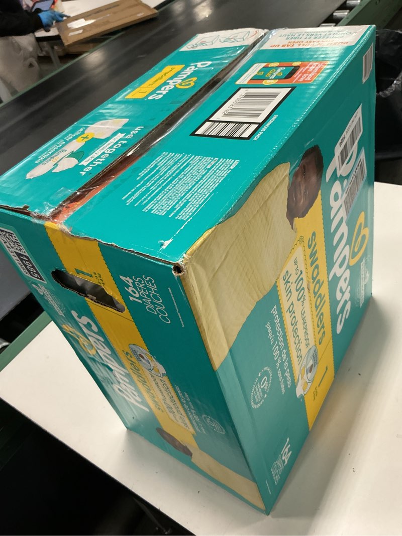 Condition photo showing New/Like New for Pampers Swaddlers Diapers, Size 1 (8-14 lbs), 164 Count, Absorbent, Keeps Baby Dry and Comfortable, Skin Safe Disposable Baby Diaper (Packaging May Vary) Size 1 164