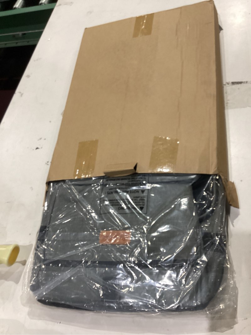 Condition photo showing Good Condition for BurgeonNest Top-Expandable Large Cat Carrier, Soft Sided Cat Bag Carrier for Medium Large Pet 25 lbs, Upgrade Small Dog Car Seat, Collapsible Puppy Travel Bag with Semi-Open Mode Canopy Large Grey