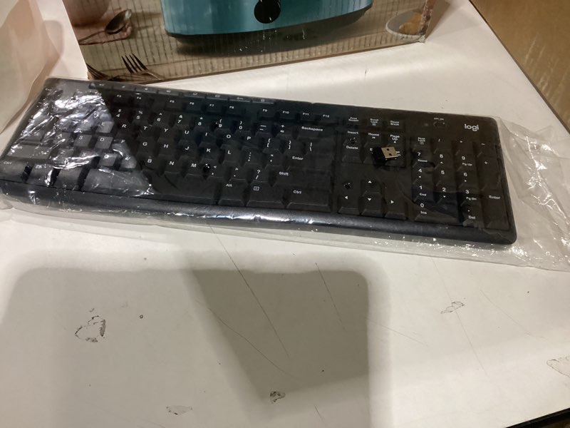 Condition photo showing Good Condition for Missing  mouse ** key board only Logitech MK270 Wireless Keyboard and Mouse Combo for Windows, 2.4 GHz, 8 Multimedia Keys, PC, Laptop, Wireless Keyboard Compact Mouse Combo - Black Black 1 Pack Combo