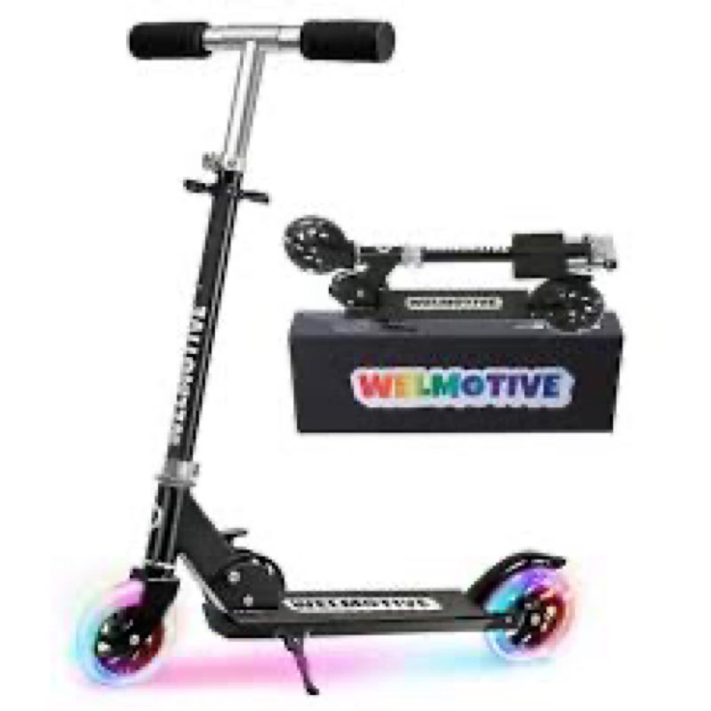 kick scooter for 3+years old boys & girls lightweight, foldable, aluminum frame, and adjustable handlebars, rear brake, and flashing light up wheels