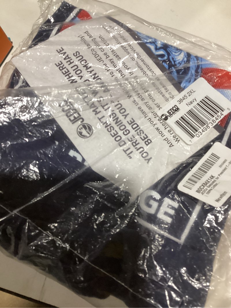 Condition photo showing New/Like New for Buck WearApparel Small Navy