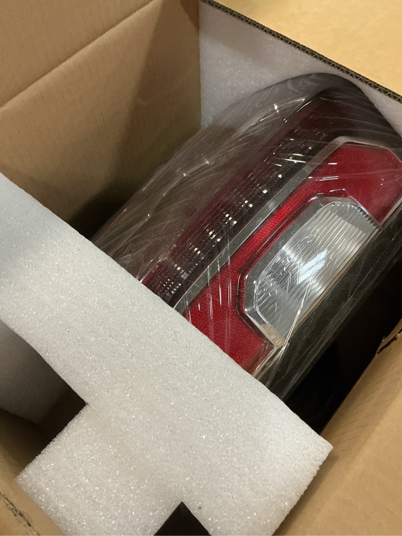 Condition photo showing New/Like New for LED Taillights, Compatible with 2016-2019 GMC Sierra 1500 Limited SLE SLT Base Denali Terrain, Replace 84233588 84365931 Led Running Brake Turn Signal Rear Right Passenger Side Tail Lights Assembly