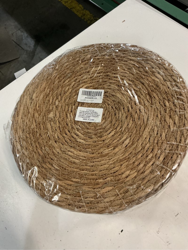 Condition photo showing New/Like New for aneco 24 pack 13.8-inch round woven placemats natural hand-woven boho rattan wicker bulrush placemat farmhouse rustic braided table mats for dining & kitchen decor 24 13.8 inch