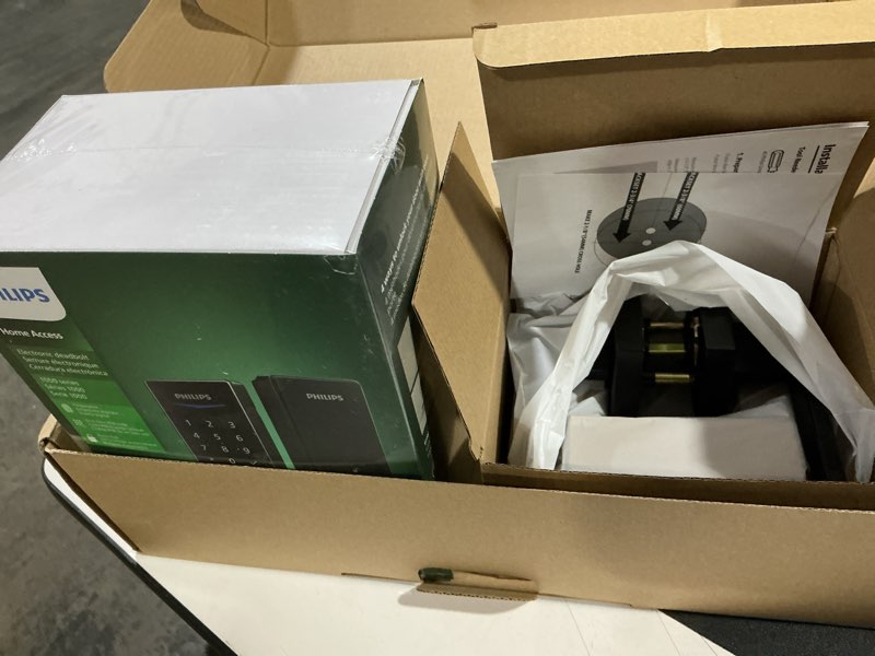 Condition photo showing Good Condition for philips wifi keypad door lock with handle, built-in wifi, app remote control, voice & fingerprint unlock, smart locks for front door with auto lock, digital front door lock set, keyless entry deadbolt matte black
