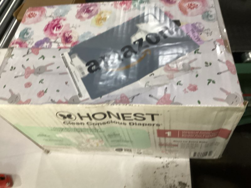 Condition photo showing New/Like New for the honest company comfort dry disposable diapers for sensitive skin, hypoallergenic, all the alpacas + turtle time, super club box size 1 (8–14 lbs), 136 count size 1 (136 count) all the alpacas + turtle time