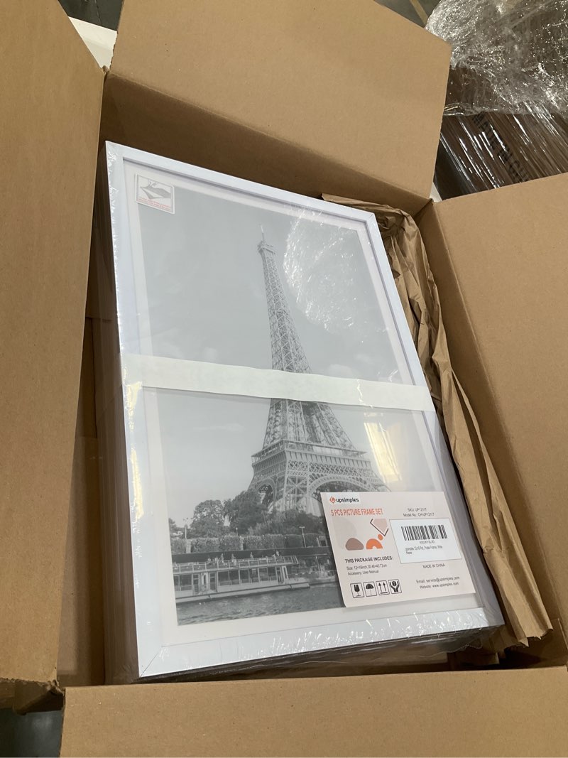 Condition photo showing Good Condition for upsimples 12x18 picture frame set of 5, display pictures 11x17 with mat or 12 x 18 without, wall gallery poster frames, white white 12x18