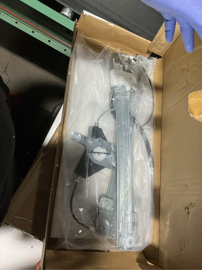 Condition photo showing Good Condition for bdfhyk 752-483 power window regulator without motor front left compatible with infiniti qx60 2004-2020, compatible with infiniti jx35 2013 front left 2004-2020 infiniti qx60