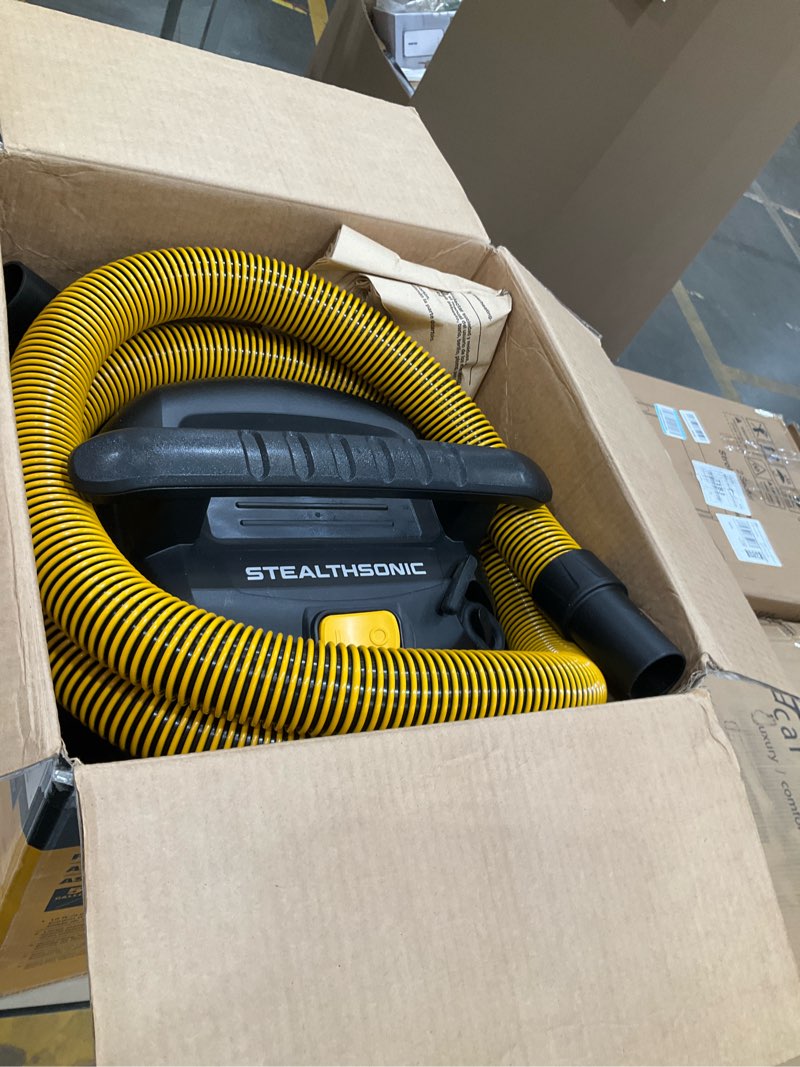 Condition photo showing Good Condition for dewalt 5 gallon 4 hp stealthsonic shop vacuum wet and dry dxv05s-qtb with 6 dust bags ultra quiet stainless steel wet/dry vacuum cleaner with powerful suction for garage, jobsite, and workshop