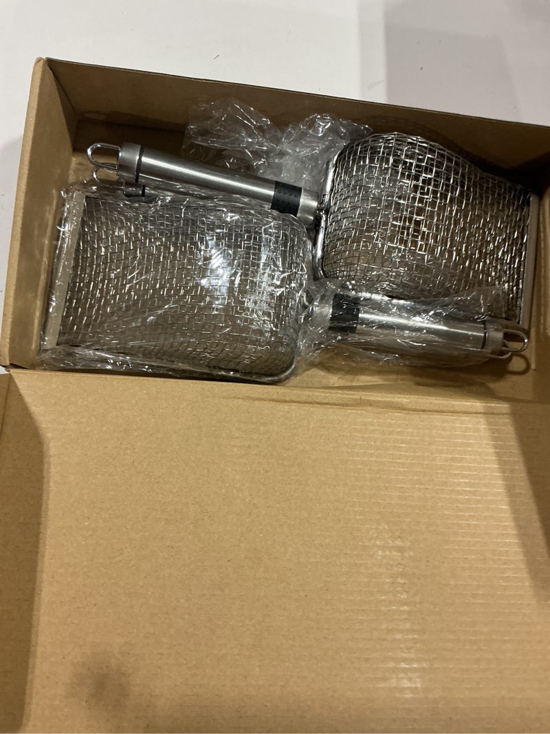 Condition photo showing Good Condition for 4pcs soil sifter for gardening, stainless steel sand soil compost sifter for gardening with handle, sieve for rocks (0.2/0.17/0.15/0.11 in mesh) 4 0.2/0.17/0.15/0.11 in mesh