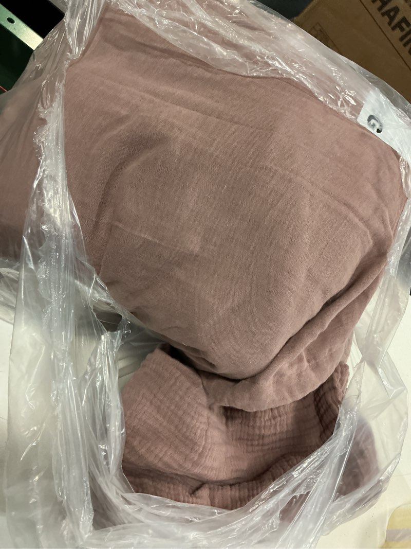 Condition photo showing Good Condition for organic cotton gauze duvet cover set, full/queen, fig