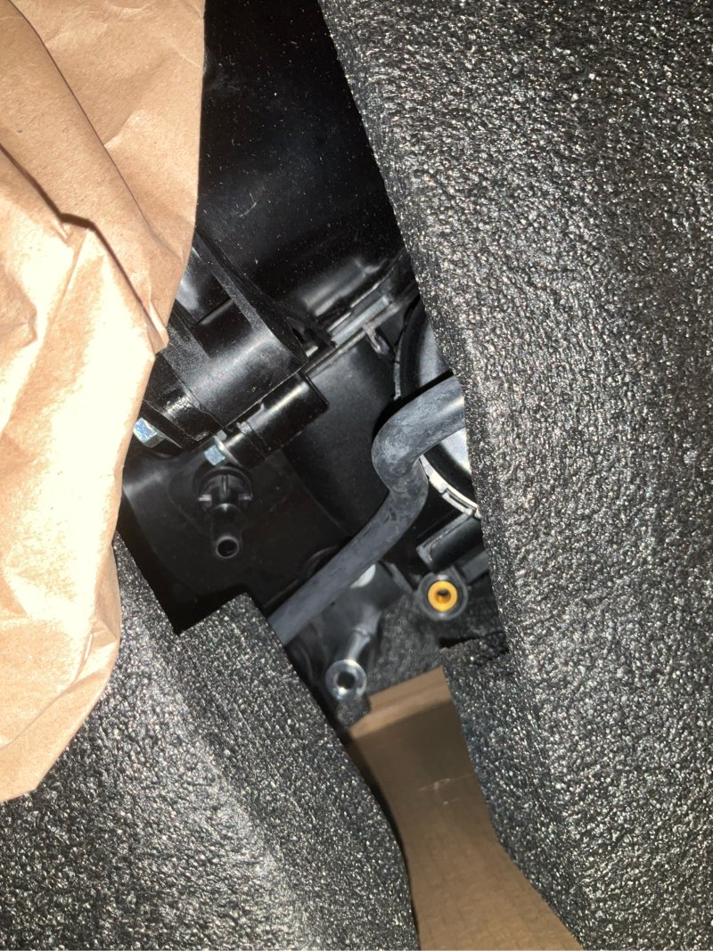 Condition photo showing Good Condition for MITZONE Intake Manifold Compatible with 2017-2019 Ford F250 F350 Super Duty 6.2L 16V V8 Gas IMRC Not For (Gaseous Prep Pack) Replace# HC3E9424AC