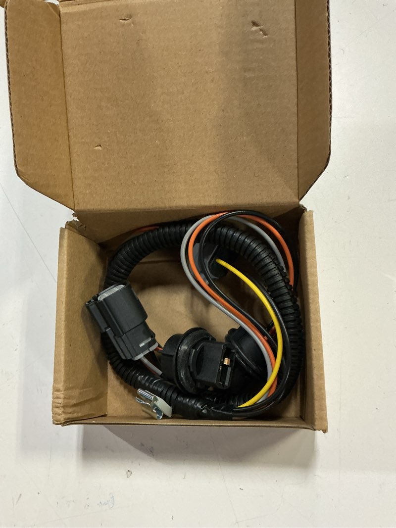 Condition photo showing Good Condition for Tail Lamp Wiring Harness Fit for Chevrolet Colorado GMC Canyon 2015-2022, Tail Light Connector Wiring Replace 23126521