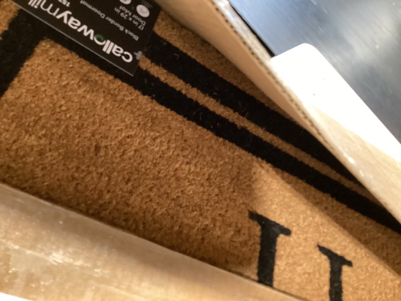 Condition photo showing Good Condition for calloway mills 152961830h black border 18" x 30" monogram doormat, (letter h) letter h 1'6" x 2'6" (rectangular)
