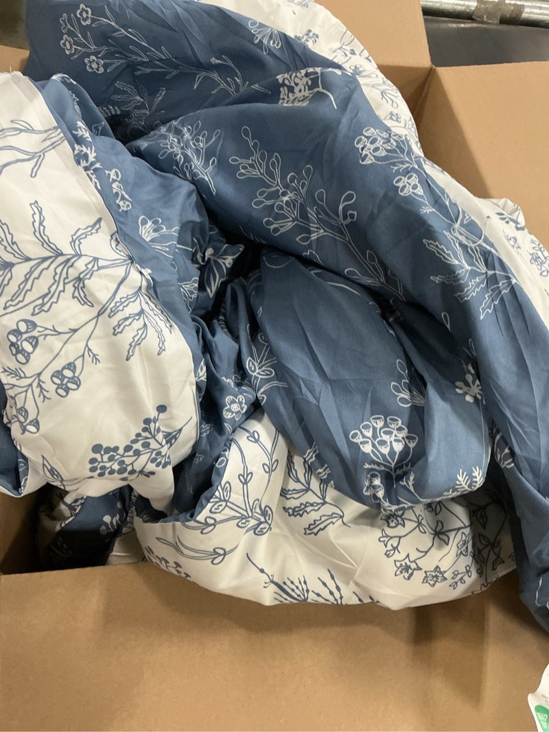 Condition photo showing As Is for blue comforter set queen 7 piece bed in a bag toile de jouy botanical comforter with sheet set soft micorfiber bedding set (1 comforter,2 pillow shams,1 flat sheet,1 fitted sheet,2 pillowcases) queen(90"x 90") blue