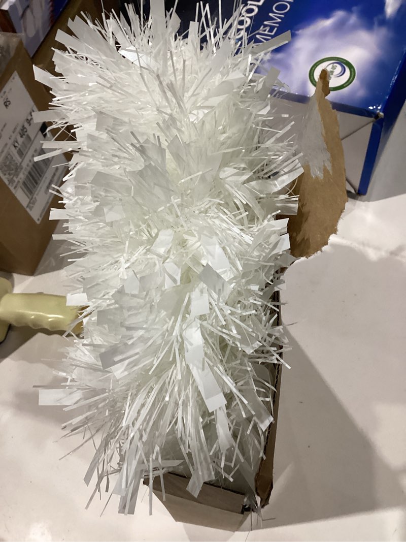 Condition photo showing Good Condition for crowye 10 pcs st. patrick's day parade float decorations irish car decorations include foil fringe table skirt and foil fringe garland for car vehicle golf bus festival party decor