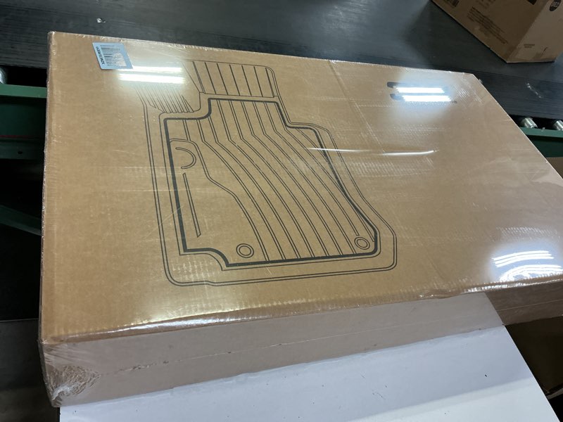 Condition photo showing New/Like New for 3W Tesla Model Y Juniper Floor Mats with Carpets, Metal Pedal, Double Layer, All Weather TPE Waterproof Custom Fit Automotive Car Floor Liners, Vigormold™ 1) Juniper Model Y|Floor Mats|Carpets