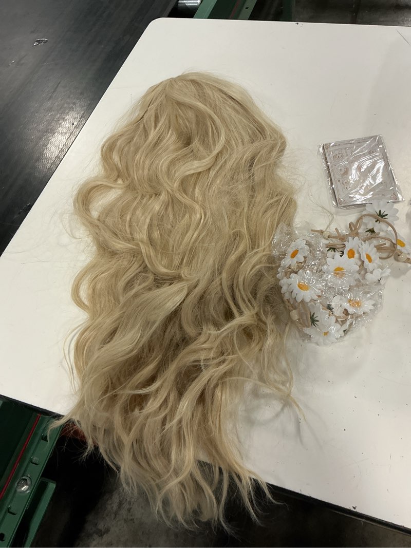 Condition photo showing Good Condition for yi mei lace front wig long wavy heat resistant synthetic blonde daily